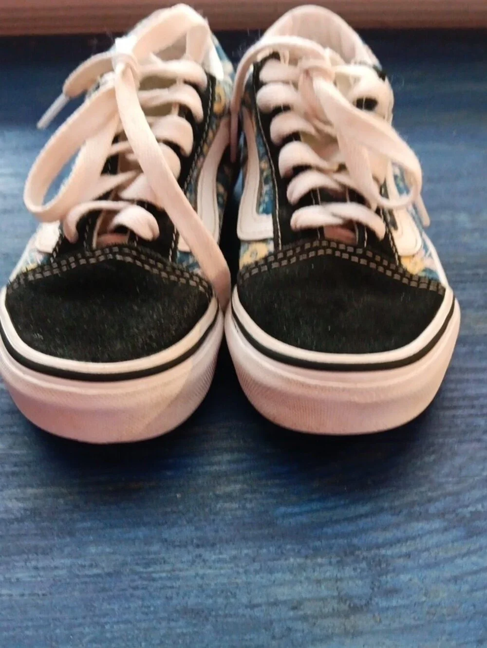Old Skool Vans Sneakers  Blue Floral and Black Suede Girls Size 12